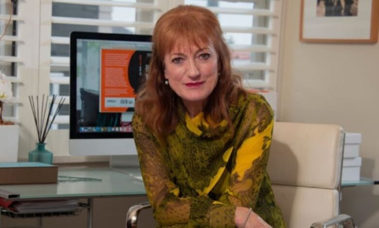 Author Maggie Eyre launches book on personal branding in Whanganui