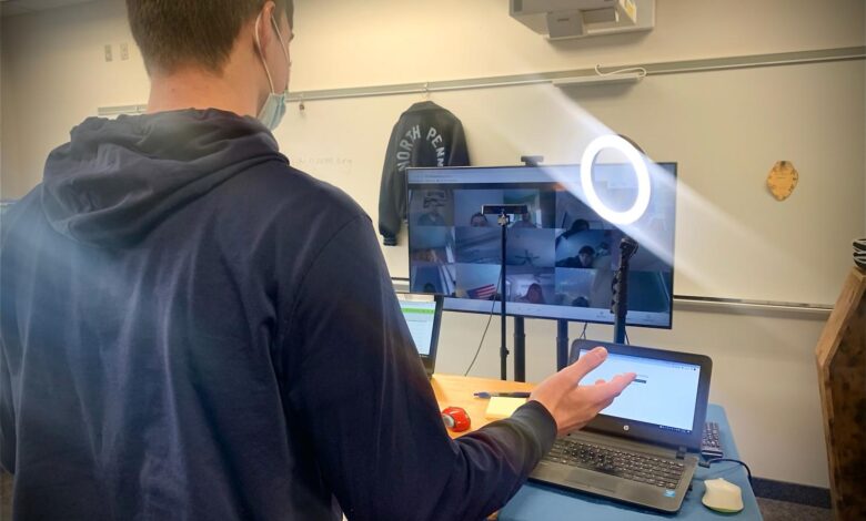 Should public speaking be a required class? – The Knight Crier