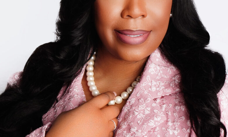 Erica Elle Miller: Author, Motivational Speaker & Career Coach 